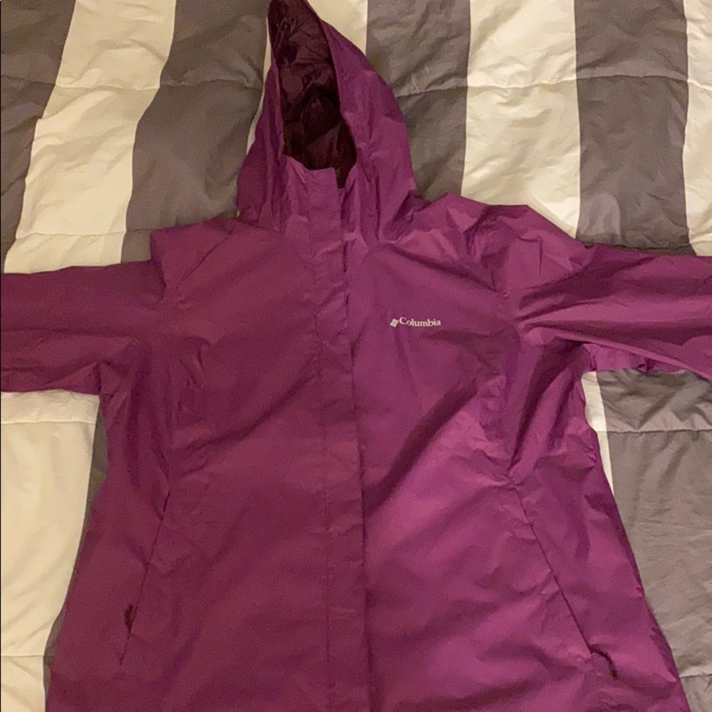 Columbia rain jacket
